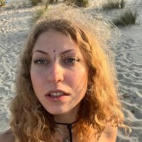 EfyBlondie