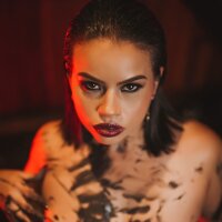 arianna_smith_