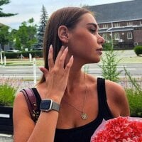 SunnivaHeldreth's Profile Pic