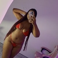 Aleja_Joness' Offline Chat Room