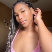 sweet_faithyyyy Adlı Modelin Çevrimdışı Sohbet Odası