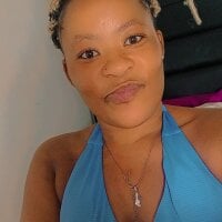 Sexymamacurves webcam