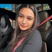 KiraAvery model avatar