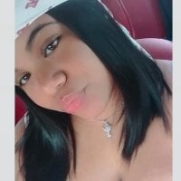 Ari_nny webcam model