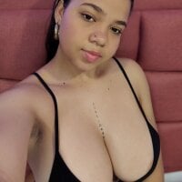 madelyn__charlotte's Offline Chat Room