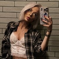 LollyDaily's Offline Chat Room