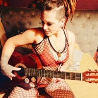 Mrs_Kaye_Cummings' Offline Chat Room