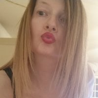 Tathiana webcam model