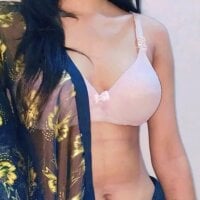 Angelsadiya31 webcam model