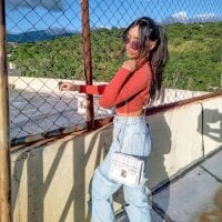 mishel_hott webcam model