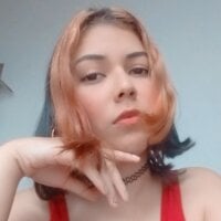 Offline chatovací místnost JulienneHoney