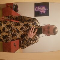 غرفة دردشة StraightGuy23 دون اتصال