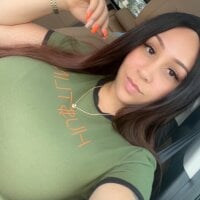 Baddie_kiki webcam