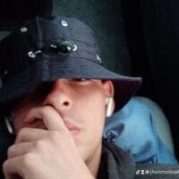 blondboyxx18 model avatar