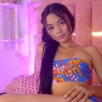 Isis_BlazeLive Webcam