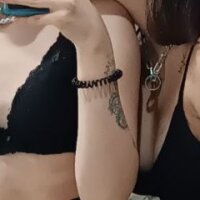 VeronaCarleton's Offline Chat Room