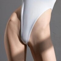 perfecttblondee's Offline Chat Room