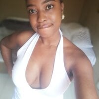 SexyBlackDiamondX webcam model