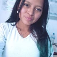 LunaHot_777 webcam model