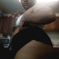 Big_Body_Dee