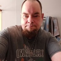 IRISHWOLF77