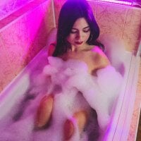 TAMINA_VIERES' Offline Chat Room