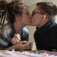 MartinRachel's Offline Chat Room