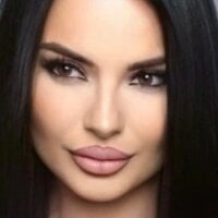 NicolleFerrari model avatar