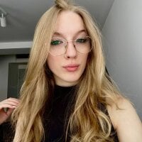 BlondieMuse_ webcam model
