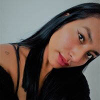 daring_hot_hunter's Offline Webcam Chat