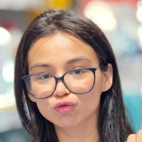 Adriennesexxx webcam