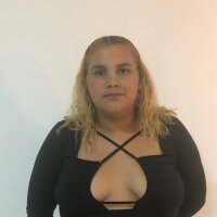 fantasy_h0t's Offline Chat Room