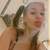 Diana_Erickson's Offline Chat Room