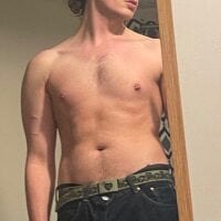 builtfortips webcam model