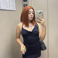 CrimsonVixen_69 webcam