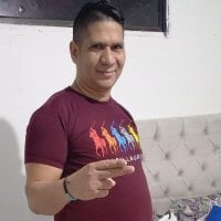 Arturo_bello's Offline Chat Room
