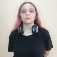 AlexiaTyler's Offline Chat Room