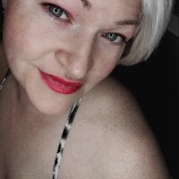 LalaBabydoll_123 অফলাইন চ্যাট রুম