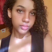 Destinyble's Offline Chat Room