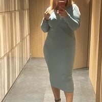 EvaCurvy's Avatar Pic