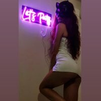 GoodBunnyLove webcam