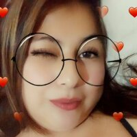 kathya_sweet Adlı Modelin Çevrimdışı Sohbet Odası