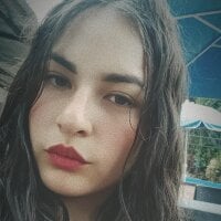 lis_roses' Profile Pic