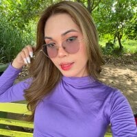 Lexie_Lecious webcam