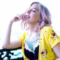 Offline chatovací místnost AnnNextdoor