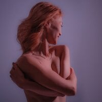 LiliToli1 webcam