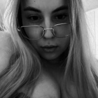 Model HungryBunny21