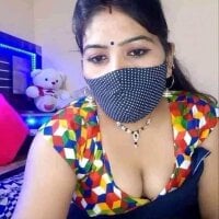 Junoranjini28 fully nude on webcam for live porn video chat