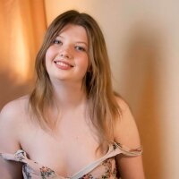 Vivian_cutie