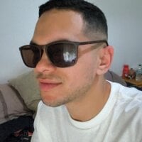 ThelatinBoyhot webcam